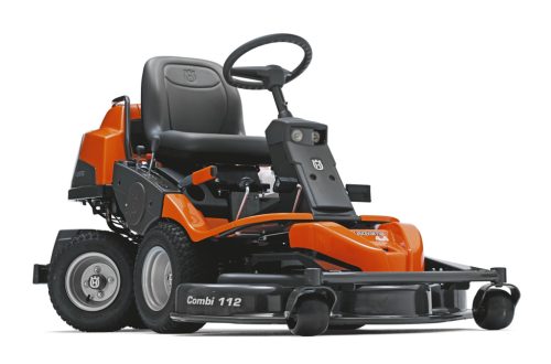 Husqvarna R418TsX AWD Benzinmotoros rider vágóasztal nélkül